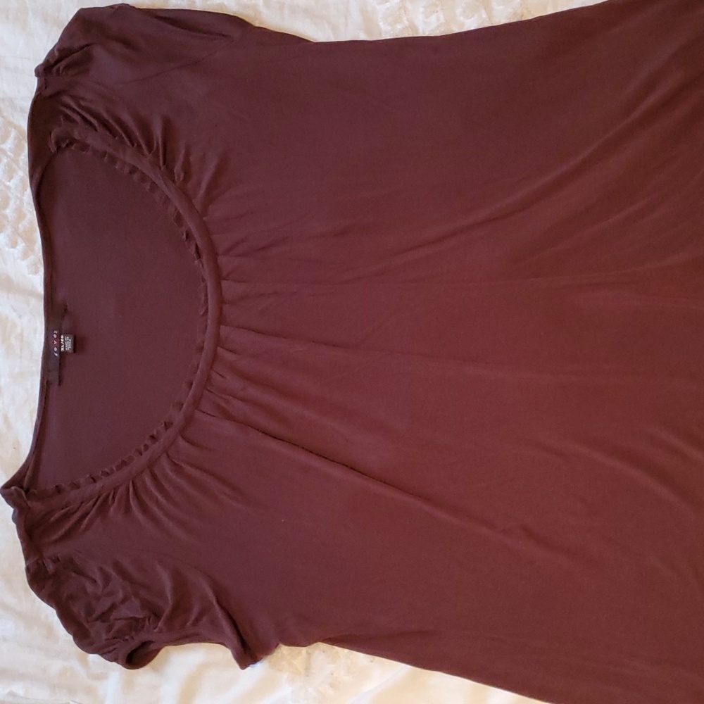 FEVER cap sleeve lightweight brown colored top with scoop neck top